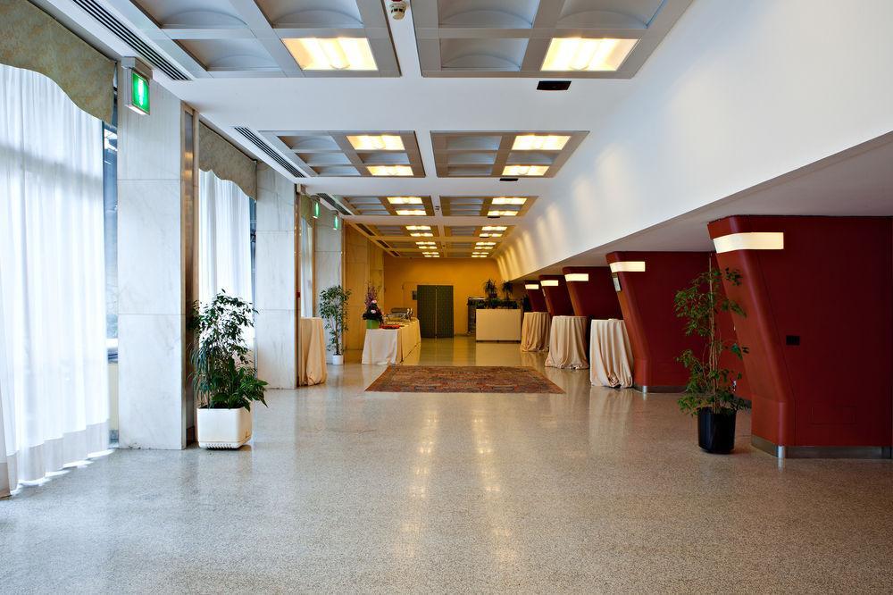 Atahotel Executive Milaan Buitenkant foto
