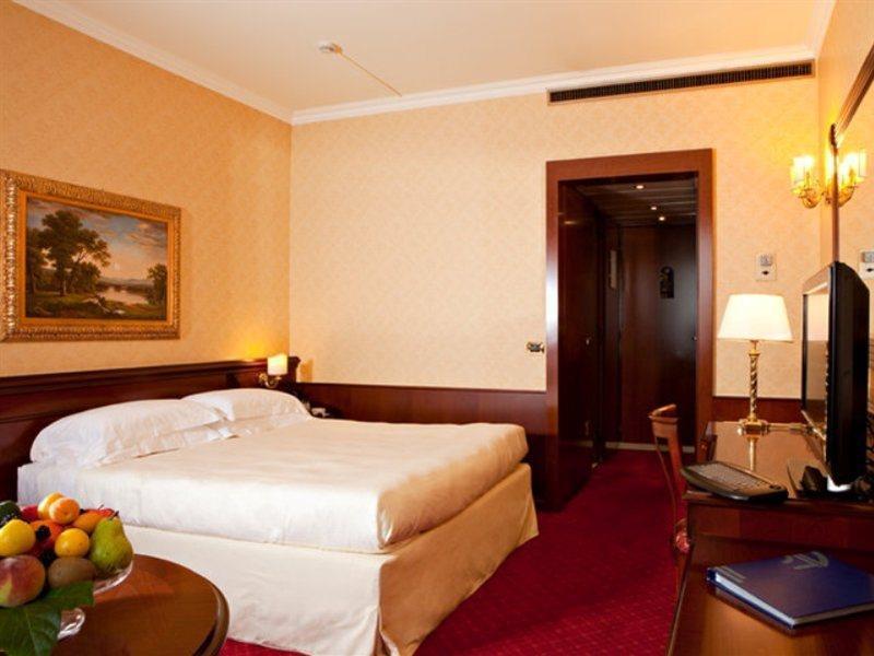Atahotel Executive Milaan Buitenkant foto